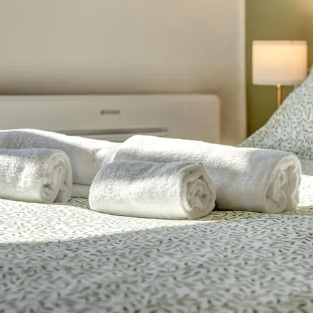 Design E Vista Beachfront Oasis With Ac E Wifi * Mandello del Lario